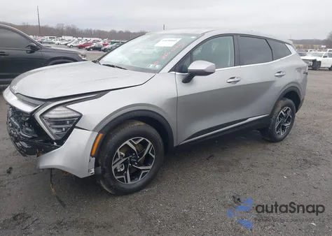 2024 Kia Sportage Lx z USA, uszkodzony, nr VIN KNDPUCDF8R7282766